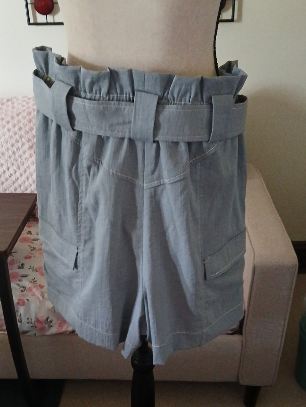 Moon River Light Gray Paperbag Cargo Shorts with Belt - Picture 3 of 5